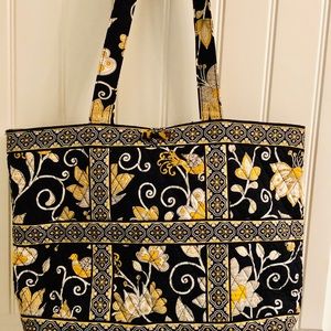 NEW Vera Bradley Large Tote